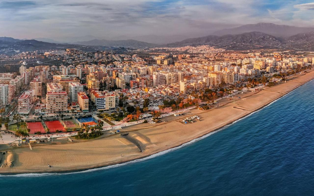 Plazamar Palace Center - Alojamientos La Torre Torre Del Mar Ngoại thất bức ảnh